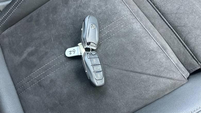 Vauxhall Crossland 1.2 Turbo Ultimate 5dr Petrol Hatchback